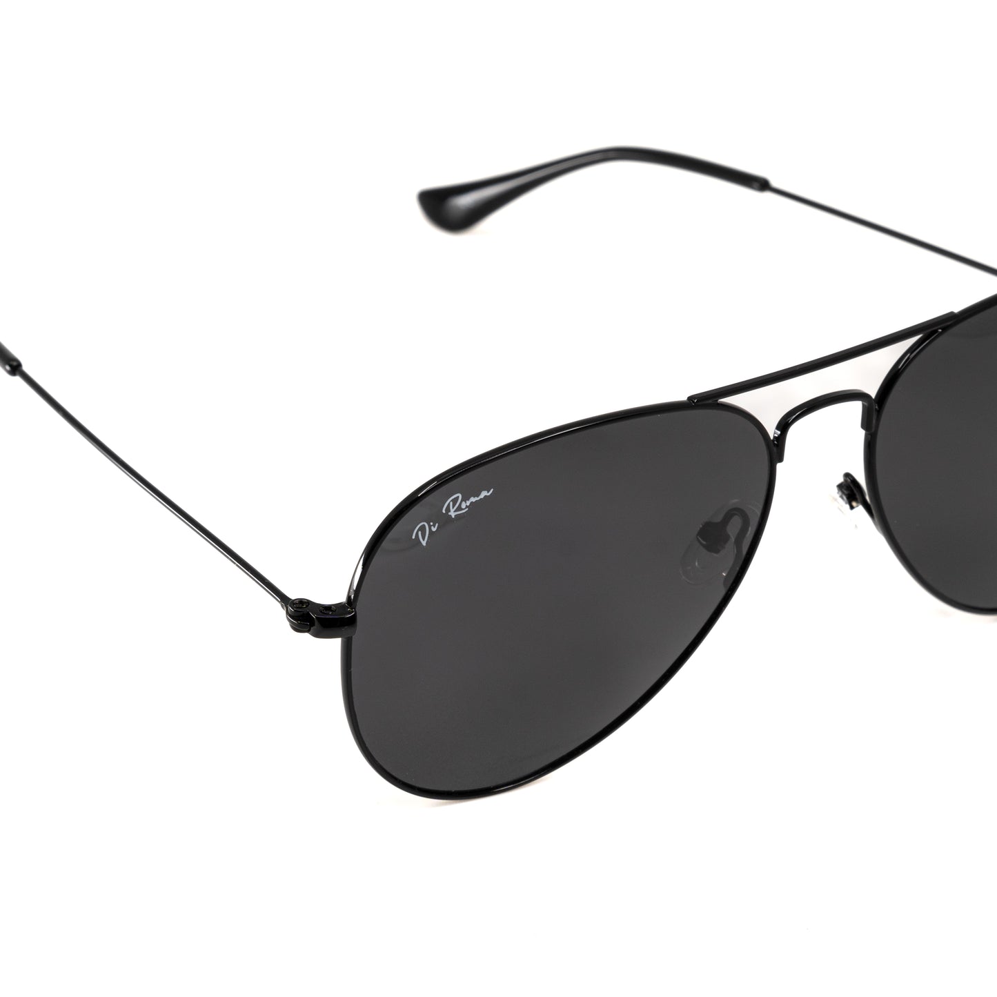 AVIATOR ONBLACK